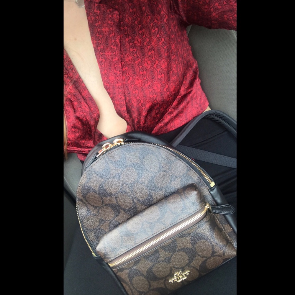 Meet your Posher, Jessica